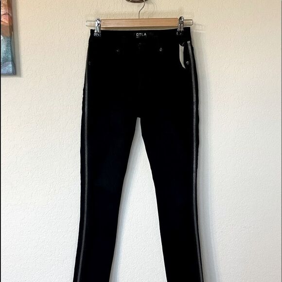 DTLA Brand Jeans NWT - Picture 2 of 12